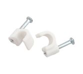 Пластиковые скобы с гвоздем