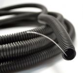 Гофрированная труба ПВХ ЧЕРНАЯ с зонд.